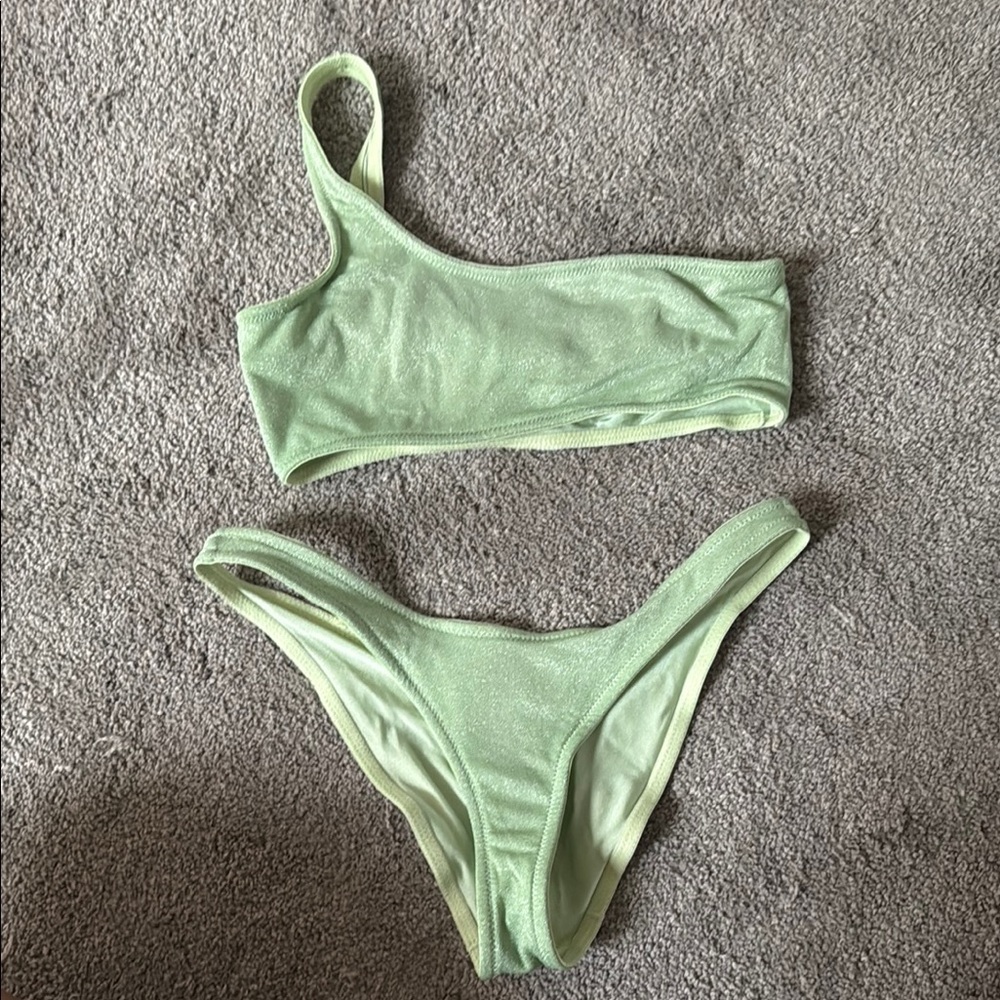 Green Sparkle One-Shoulder Triangl Bikini Set